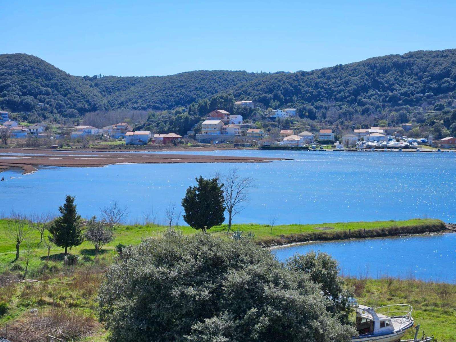 Pljesa Apartments Supetarska Draga Εξωτερικό φωτογραφία