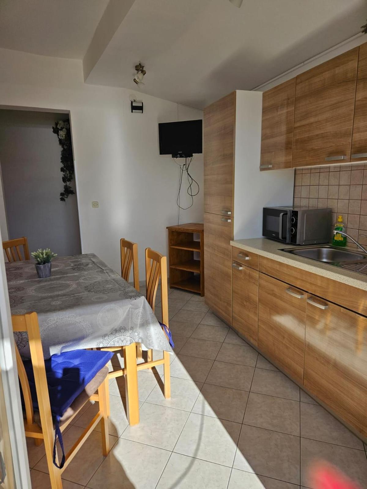 Pljesa Apartments Supetarska Draga Εξωτερικό φωτογραφία