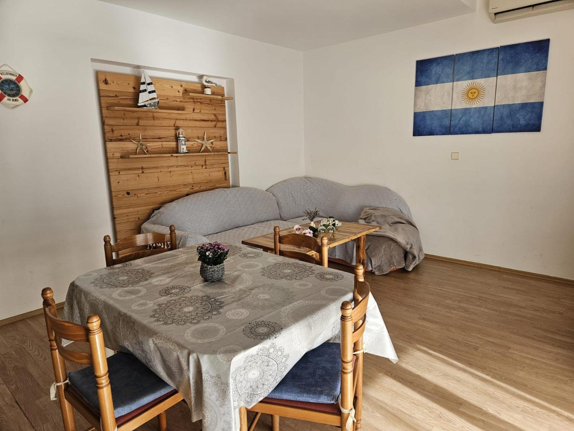 Pljesa Apartments Supetarska Draga Εξωτερικό φωτογραφία